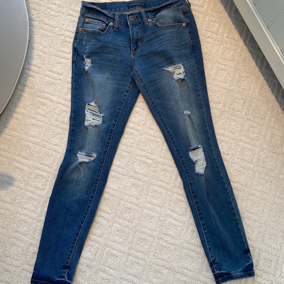 NWOT Ripped Blue Stretch Jeans - Picture 2 of 5